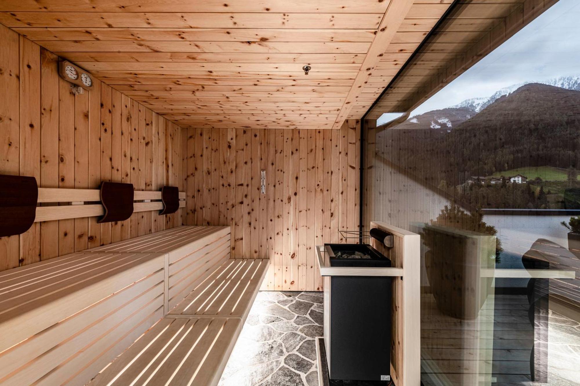 Viel Nois Guest House Funes  Exterior foto