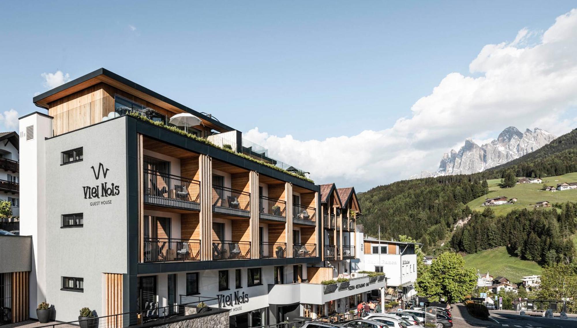 Viel Nois Guest House Funes  Exterior foto